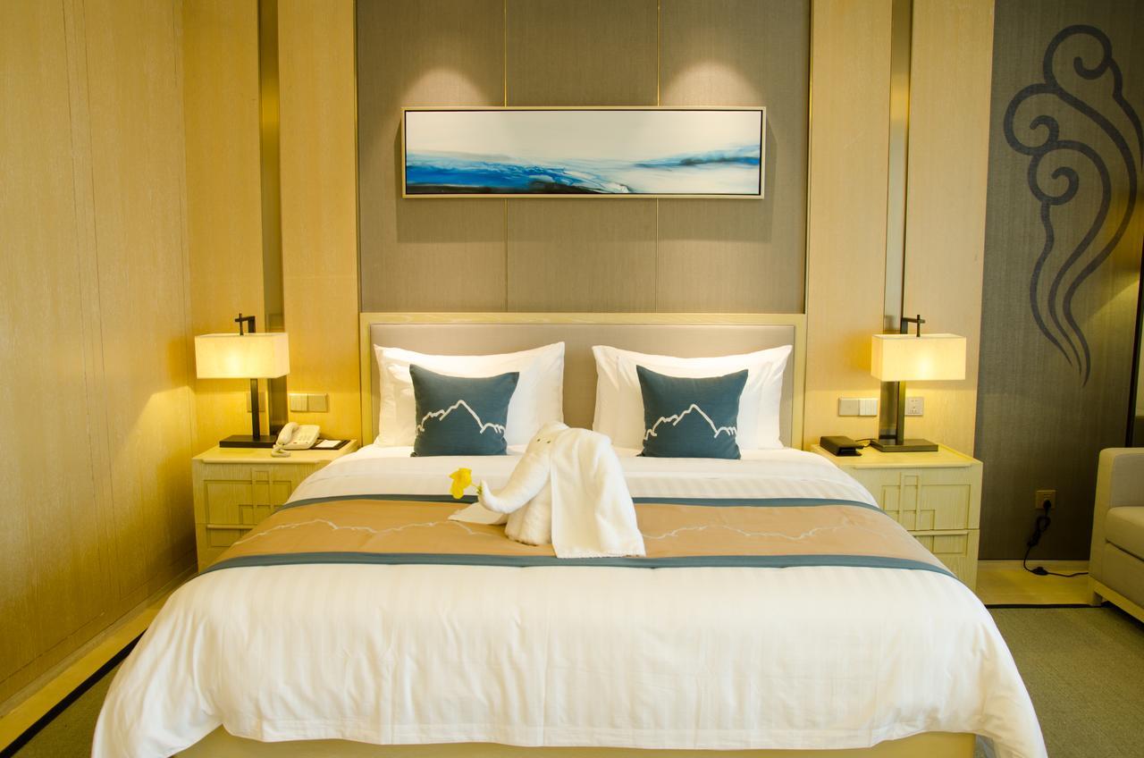 Grand New Century Hotel Szanja Kültér fotó
